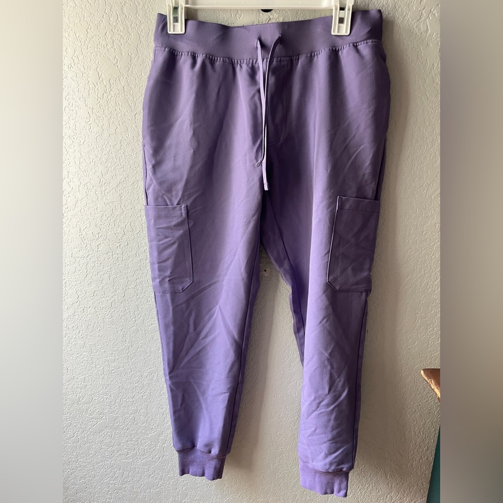 Mandala scrub joggers lavender petite small